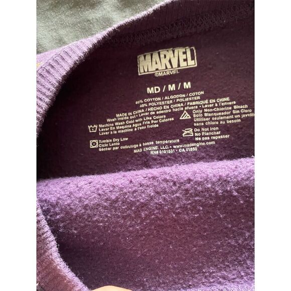 Marvel Women's Cropped Purple Sweatshirt M Long Sleeve Black panther Disney Park - Picture 3 of 4